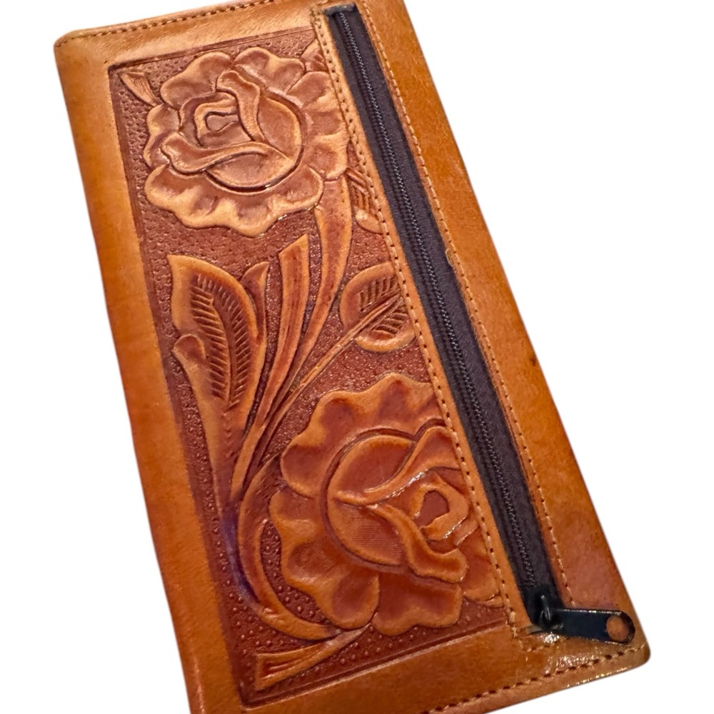 Brown Leather Embossed Wallet Vintage brown leather tooled Mexico Embossed - Picture 2 of 4